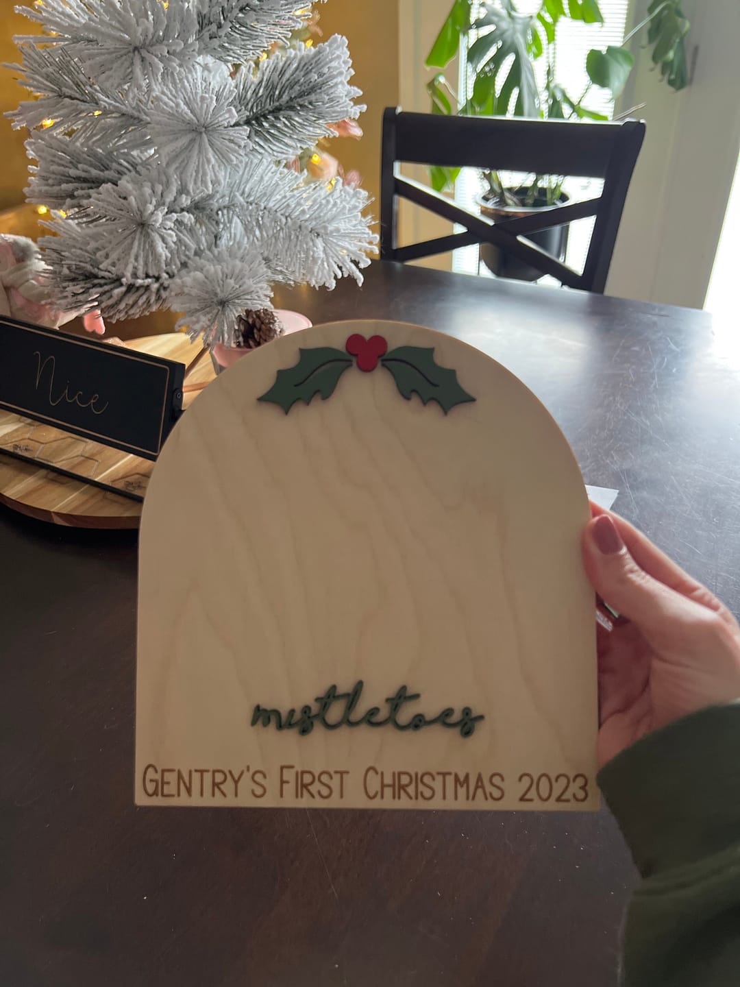 Customer photo review of Baby's First Christmas Mistletoe Footprint Craft