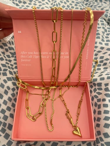 Customer photo review of Duo Aria Chain Necklace