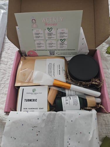 Customer photo review of Luxury Skincare Box