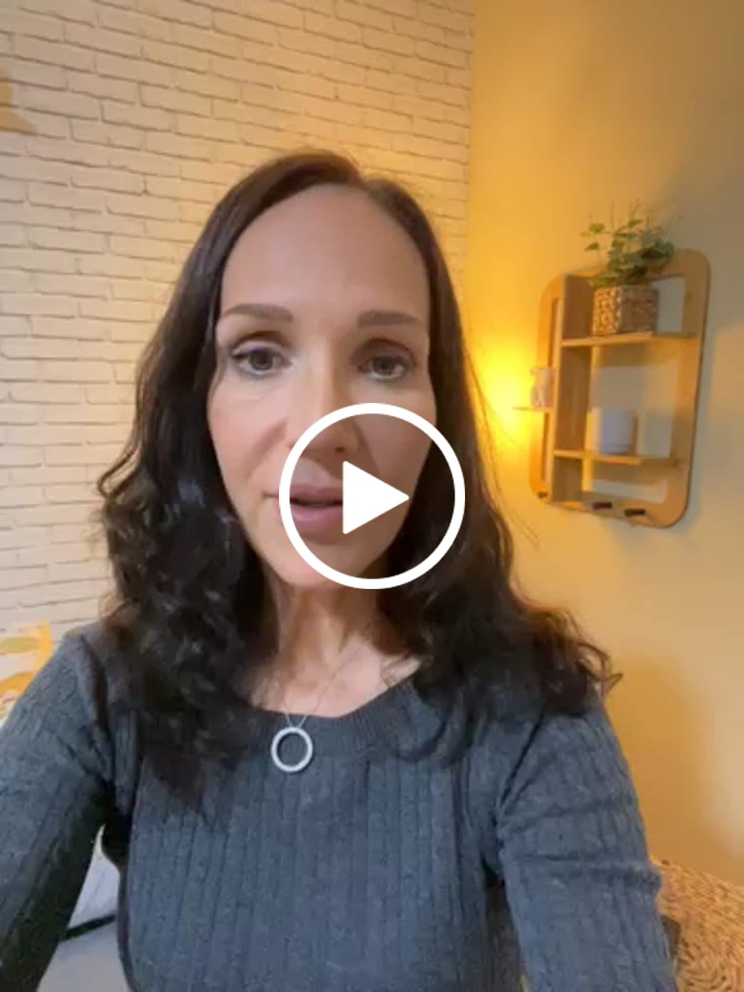 Customer video review of Cat Spray
