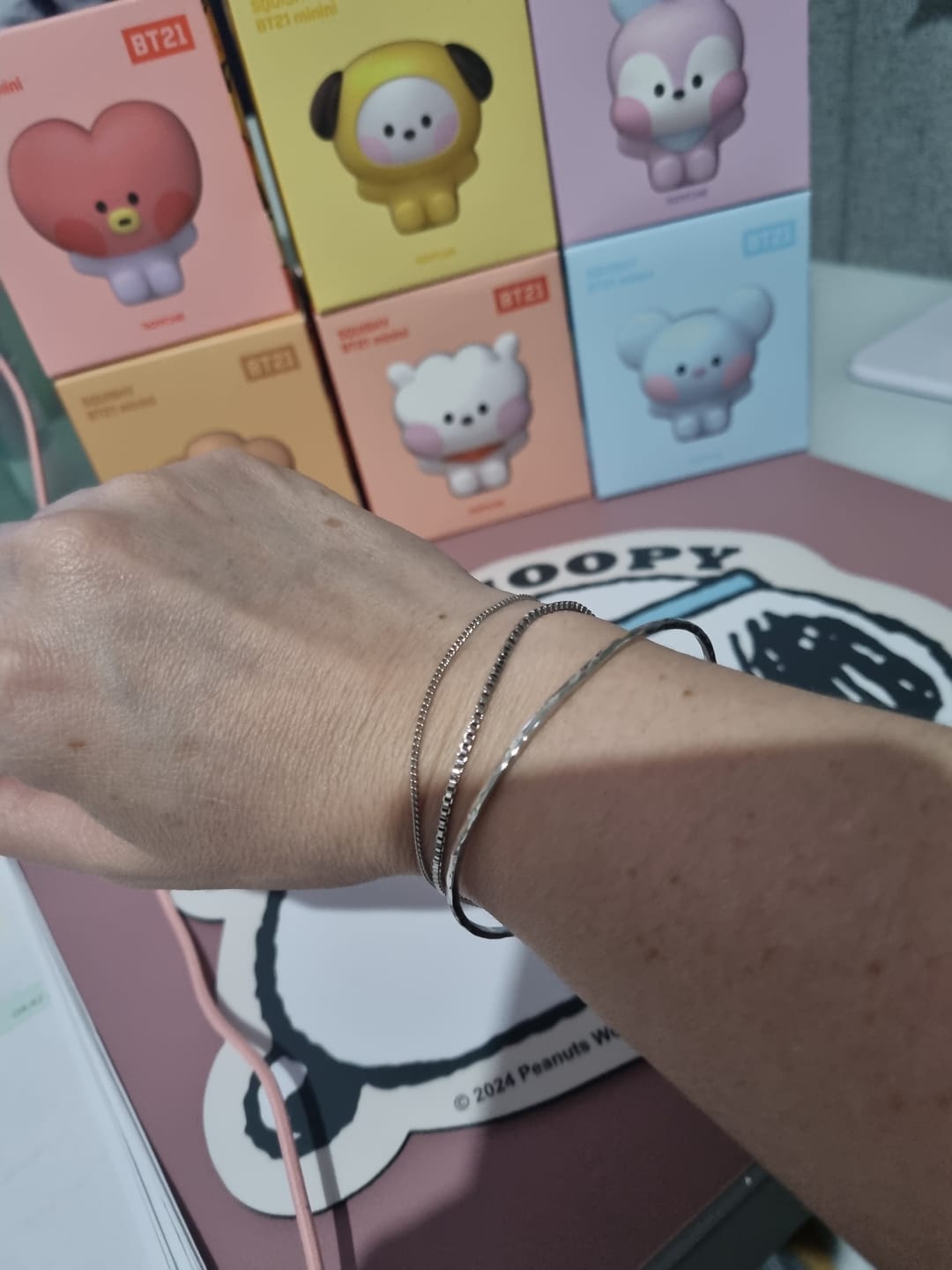 Customer photo review of ABITMOR BRACELET (V'S PICK)