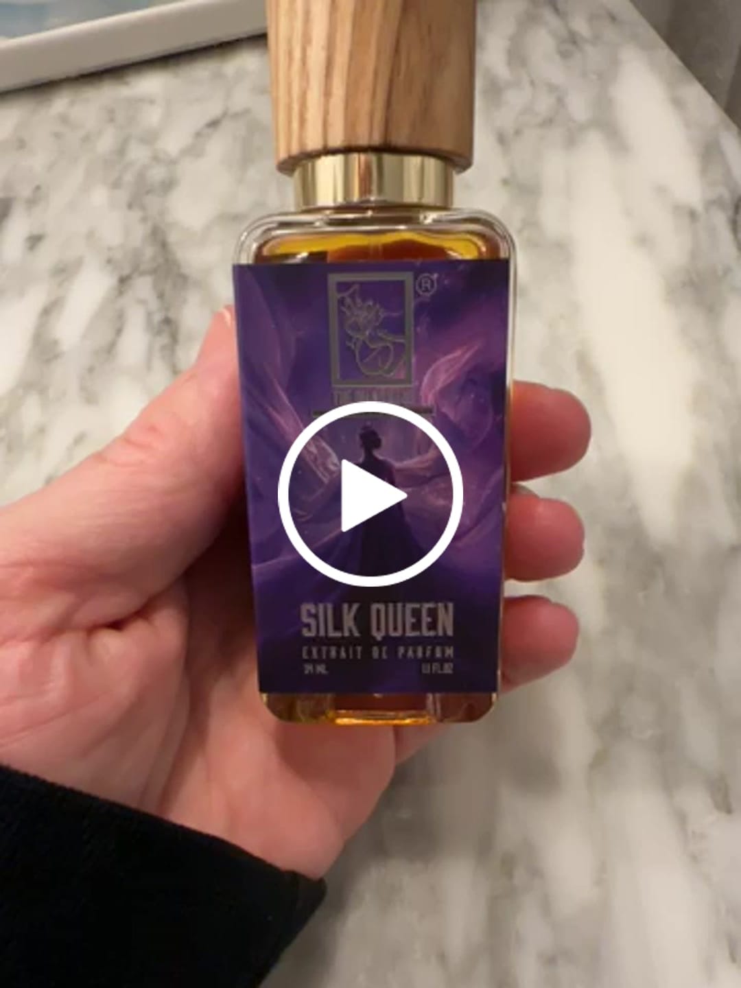 Customer video review of Silk Queen