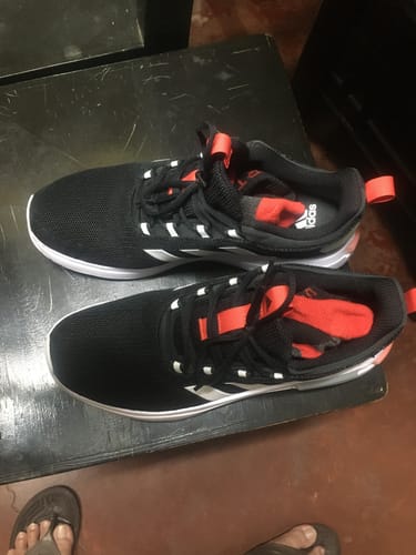 Customer photo review of adidas Men's Racer TR23 Running Shoes