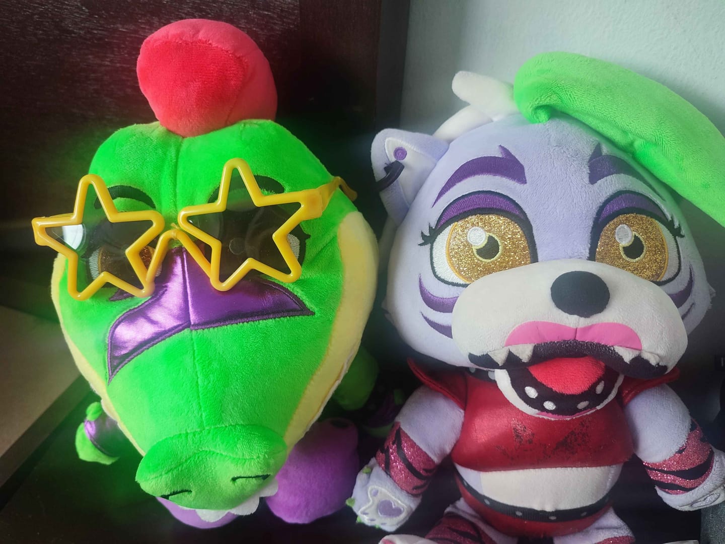 Customer photo review of Five Nights at Freddy's - Montgomery Gator Collector's Plush