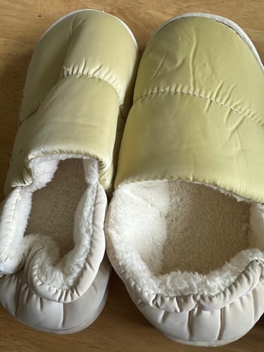 Customer photo review of HappyFlops