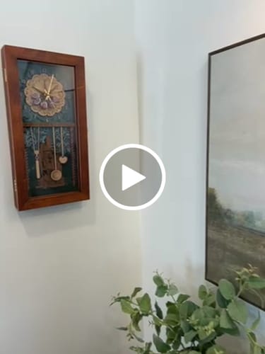 Customer video review of WEASLEY FAMILY CLOCK