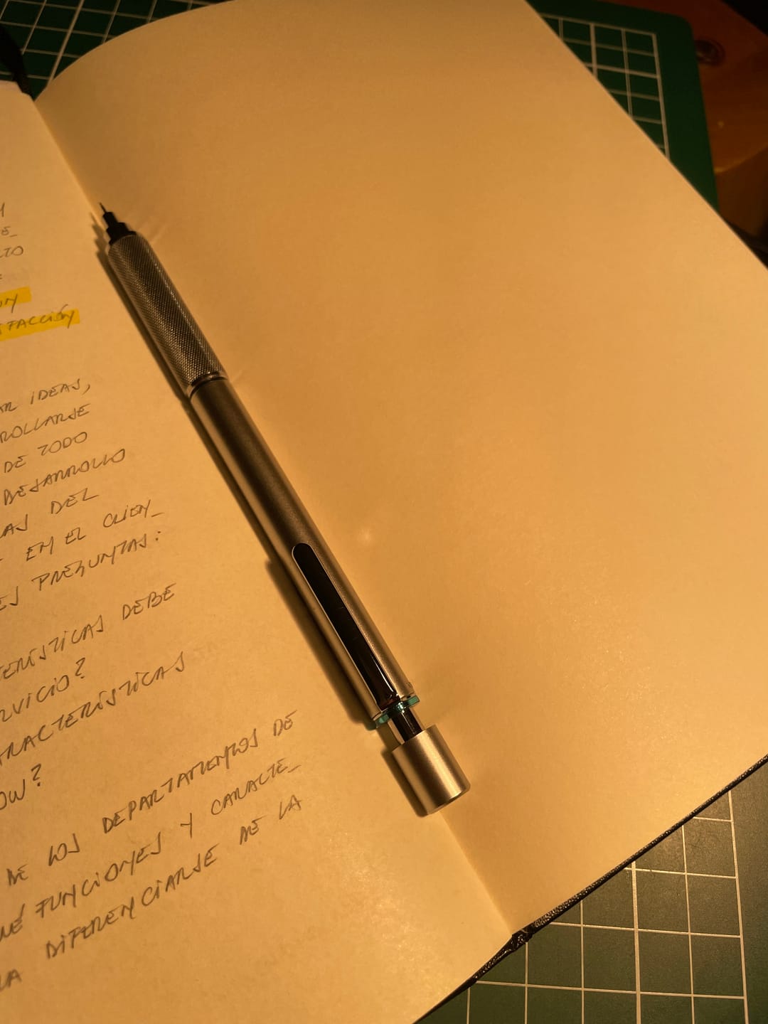 Customer photo review of Uni Shift - Portaminas Pipe Lock Retráctil
