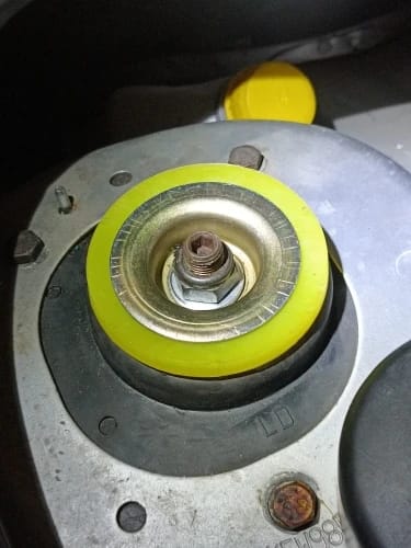 Customer photo review of Universal Silencing Pad Bushing Dampers Front Strut Suspension