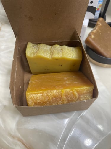 Customer photo review of Brightening & Glowing Duo Soap Box