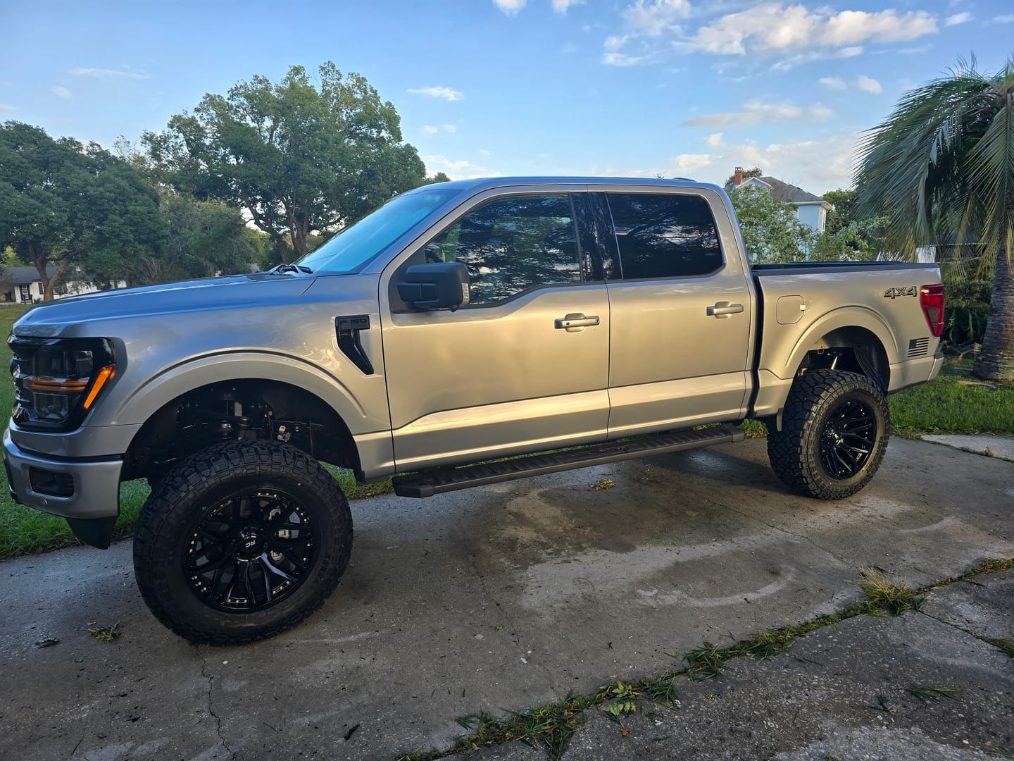 Customer photo review of 2021+ Ford F-150 / 23+ F-250 F-350 Custom Seat Covers