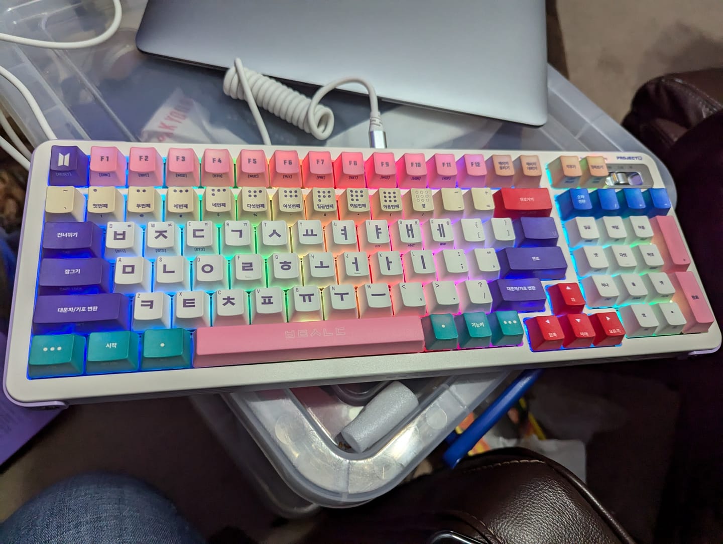Customer photo review of BTS HANGUL EDITION KEYBOARD