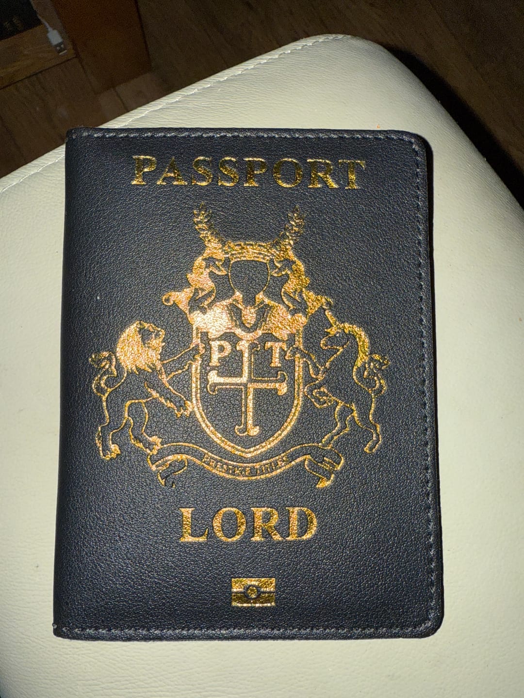 Customer photo review of Prestige Passport Cover