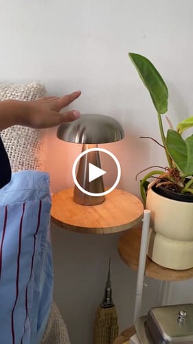 Customer video review of Portable Metal Touch Lamp | Aluminium