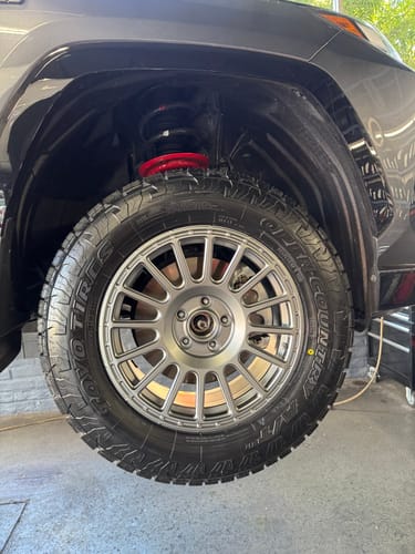 Customer photo review of CUSTOM 1 PIECE FORGED WHEELS: RV-MT117