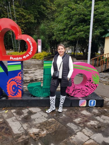 Customer photo review of Botas Maca Cow 005