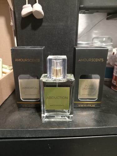 Customer photo review of X3 50ml Perfume Bundle