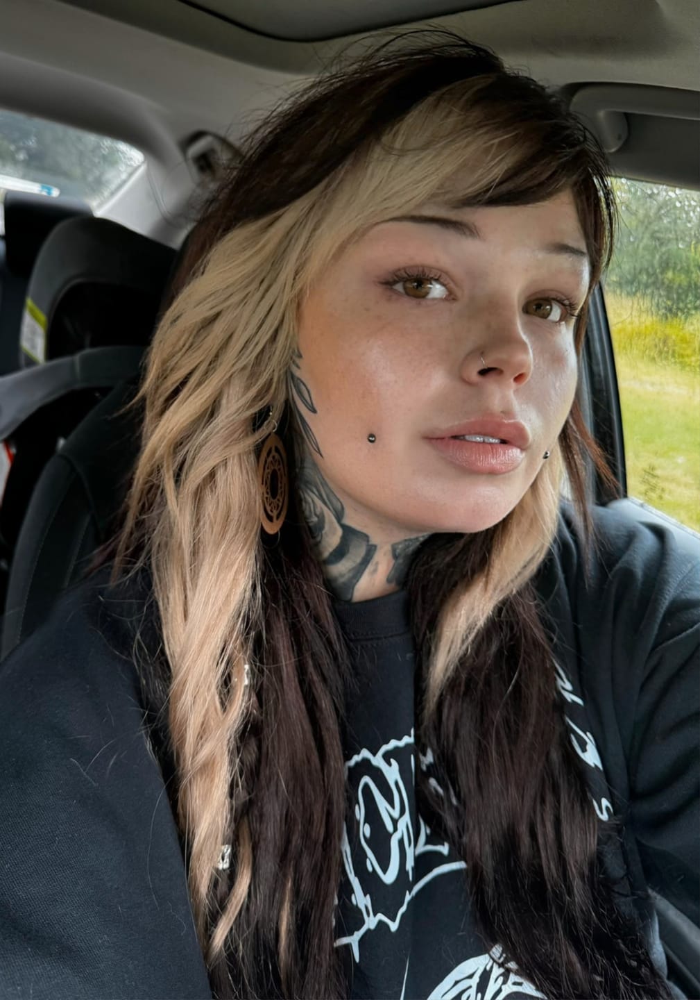Customer photo review of NEW! Eyeling Amber Brown