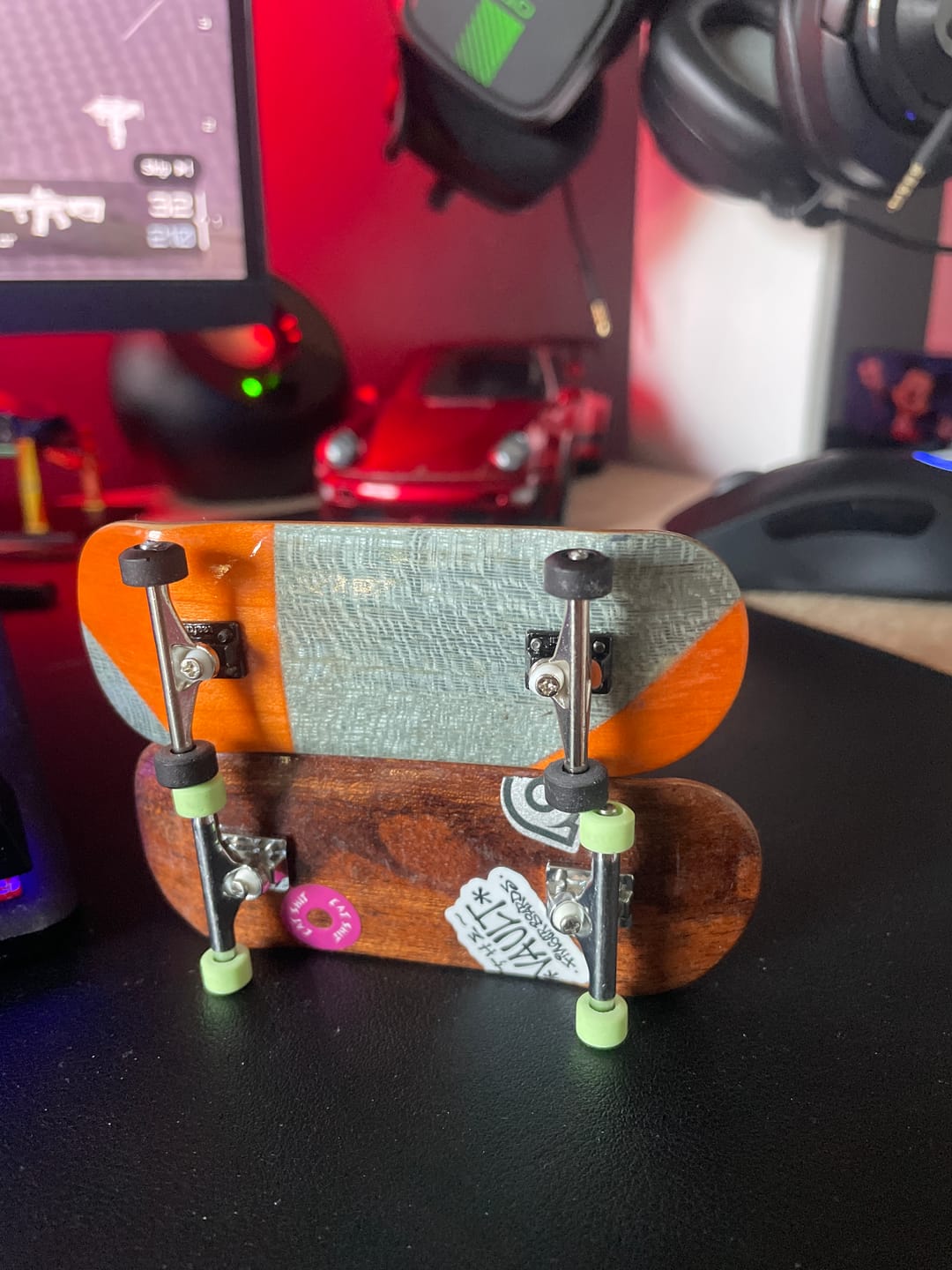 Customer photo review of Fingerskateboard Construction Kit - for Experts