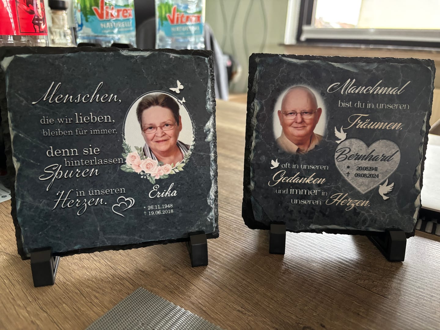 Customer photo review of In unseren Herzen - Personalisierte Schiefertafel
