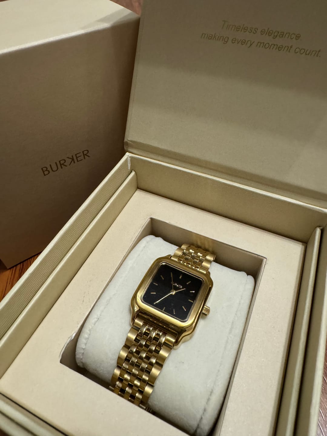 Customer photo review of Macy Gold Black