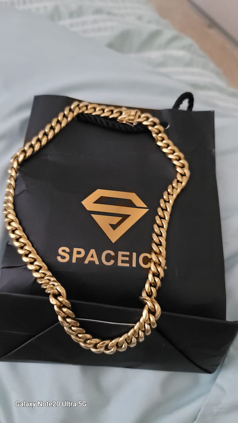 Customer photo review of Miami Cuban Link Chain