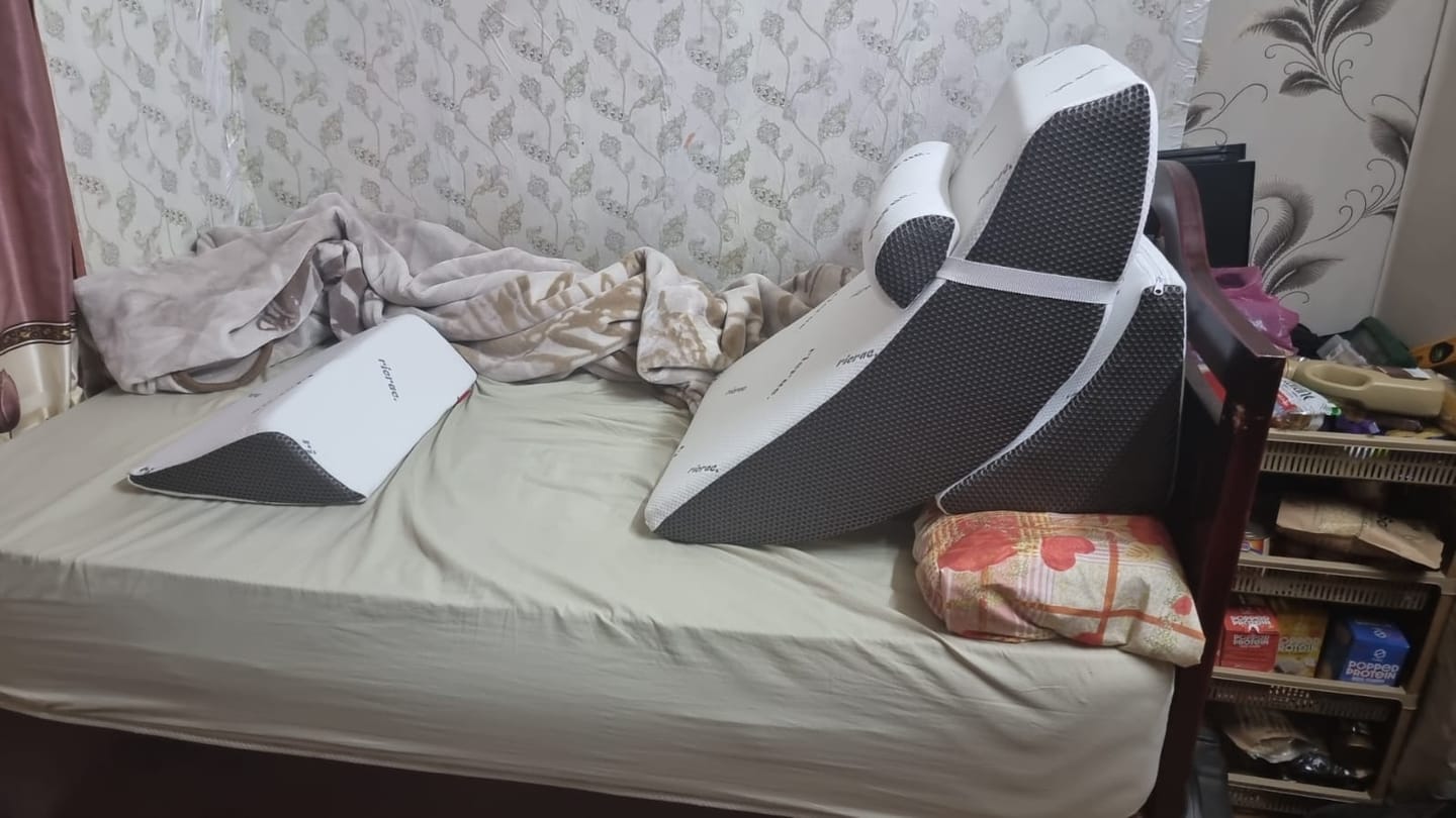 Customer photo review of 3 Pieces Back Support Pillows - Rima