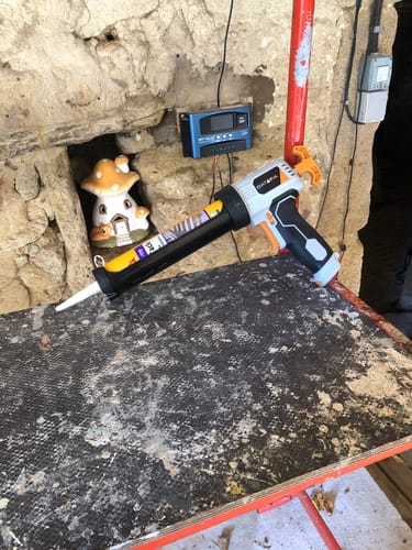 Customer photo review of Maxxpush® 6V cordless LED Caulking Gun