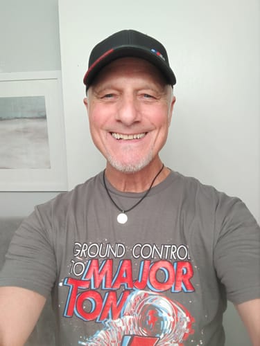 Customer photo review of Major Tom T-Shirt