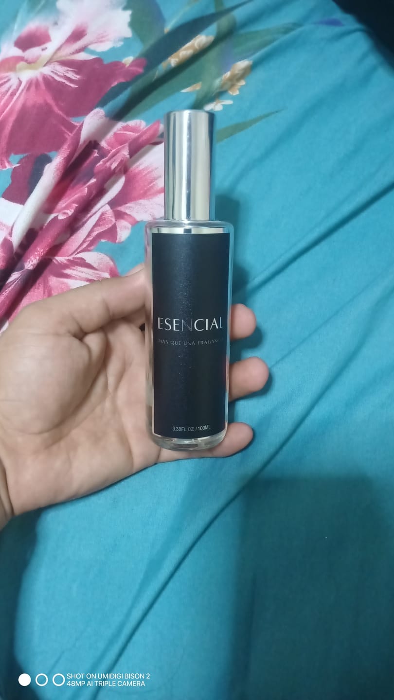 Customer photo review of H185 Inspirado en: Spicebomb - Viktor & Rolf