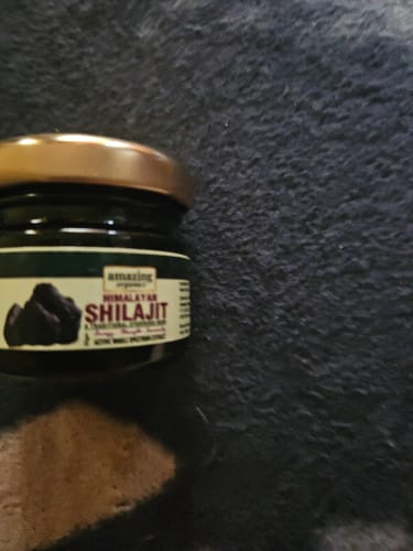 Customer photo review of Pure Himalayan Shilajit Resin 2 Month Supply