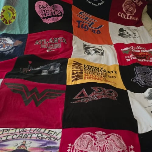T-shirt quilt featuring atlanta falcons by Ro from GA