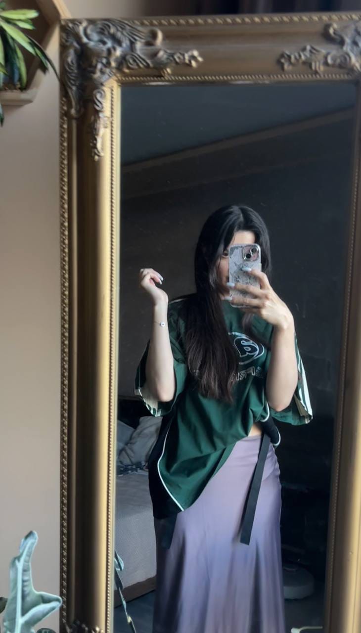 Customer photo review of Aelfric Eden Color Block Speedway Tee