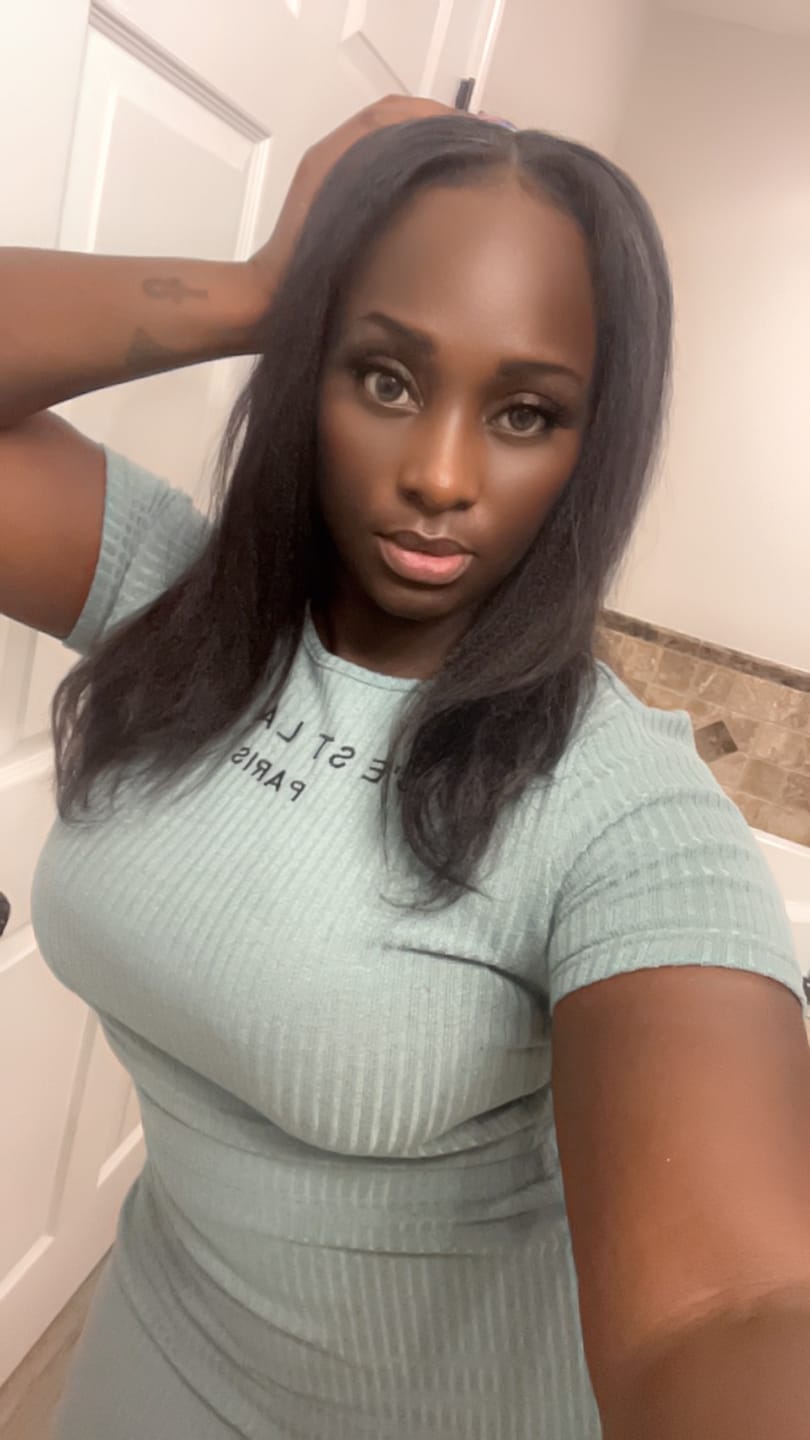 Customer photo review of Seamless Clip In Hair Extensions Silky Straight