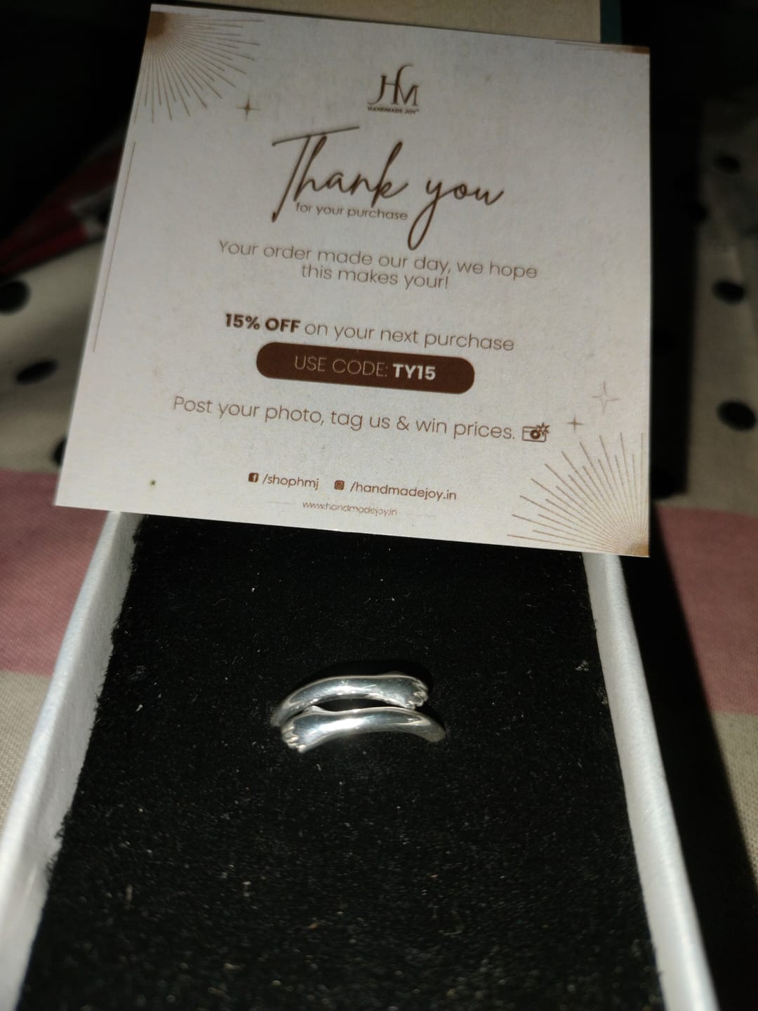 Customer photo review of Silver Love Hugging Hand Ring