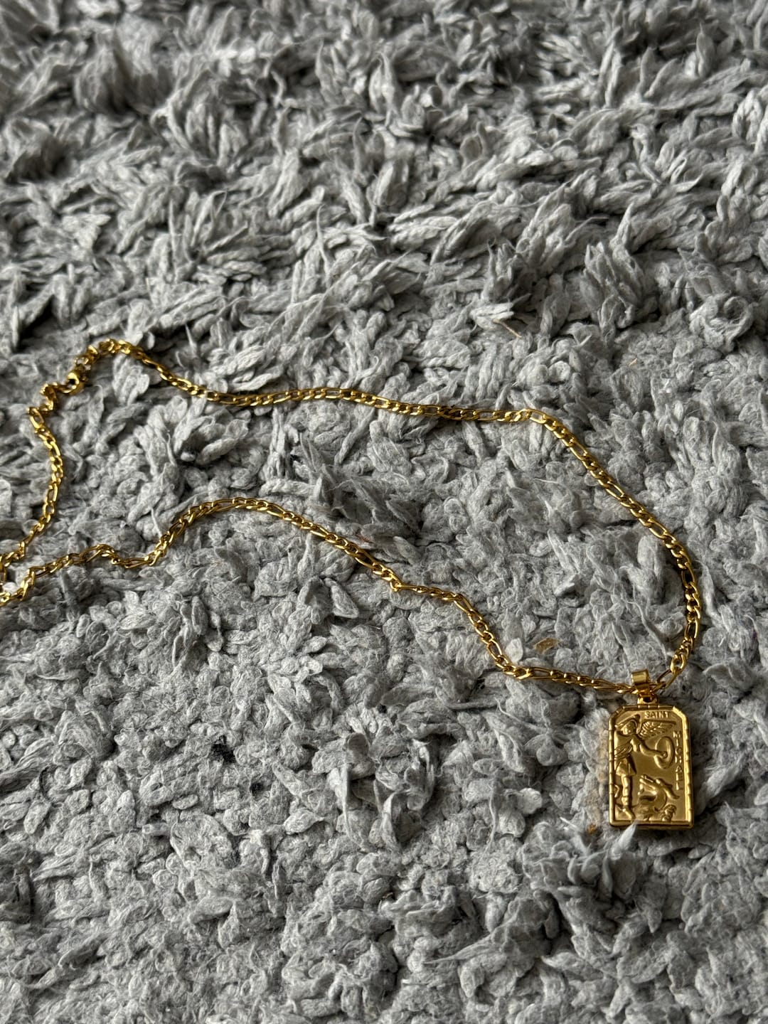Customer photo review of St. Michael (Gold)