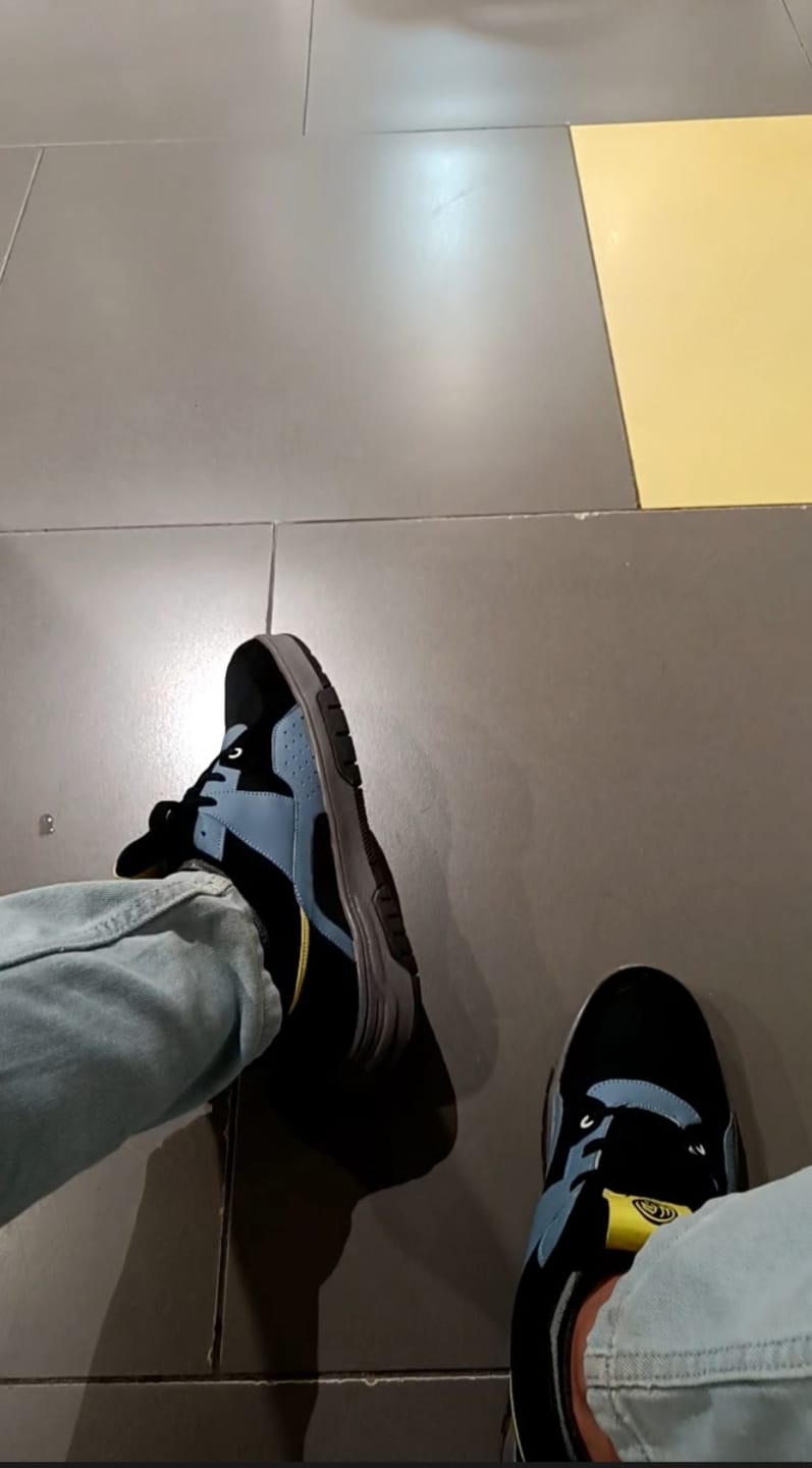 Customer photo review of Bacca Bucci Groove Low Top Sneakers