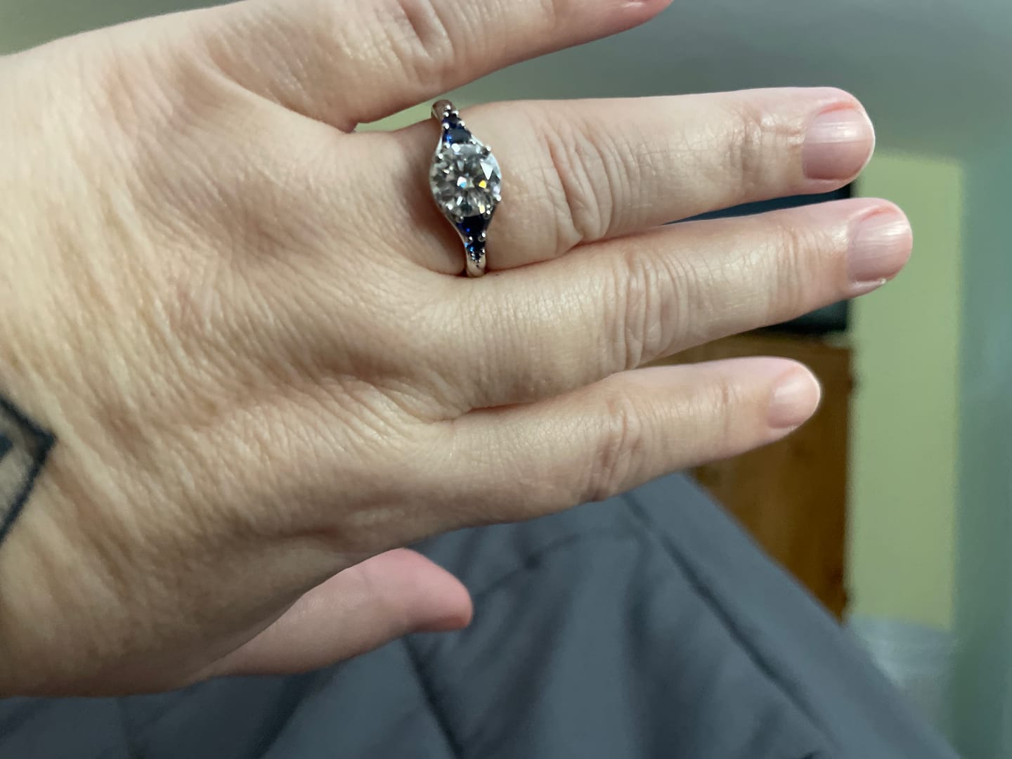 Customer photo review of Seven Stone Moissanite And Blue Sapphire Twisted Rope Engagement Ring
