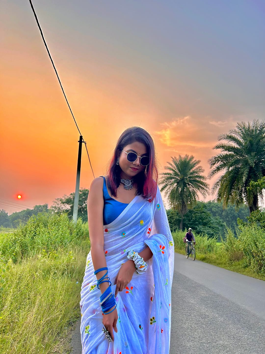 Customer photo review of White Embroidered Mulmul Cotton Saree