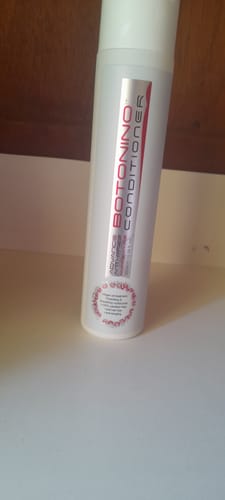 Customer photo review of Botonino Advance Anti Frizz Hair Conditioner 300ml