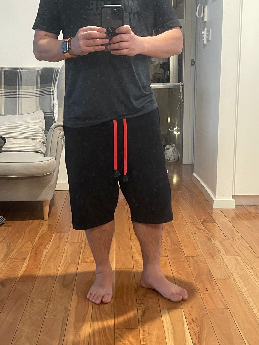 Customer photo review of Tekida Short Pants
