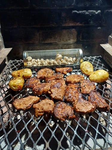 Customer photo review of Rolling Braai Basket
