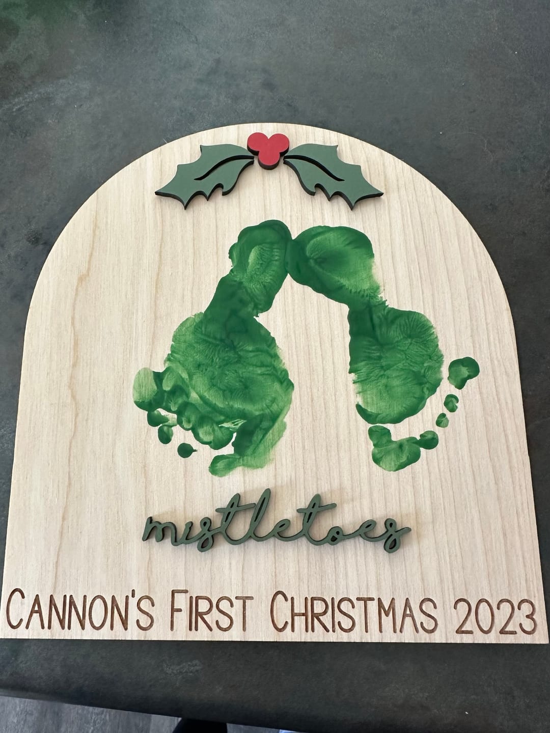 Customer photo review of Baby's First Christmas Mistletoe Footprint Craft