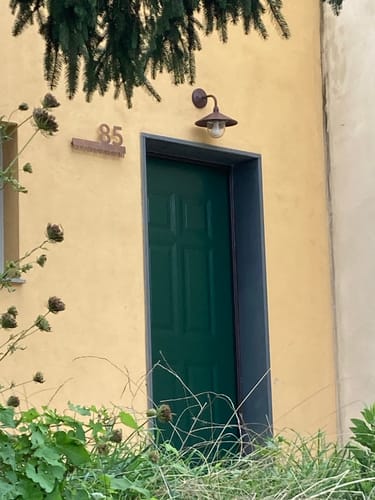 Customer photo review of Numero civico e testo sagomato modello Line 02 Alluminio