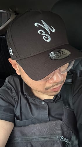 Customer photo review of 9FORTY A-Frame Golf New Era Logo Laser Perforated Black Snapback