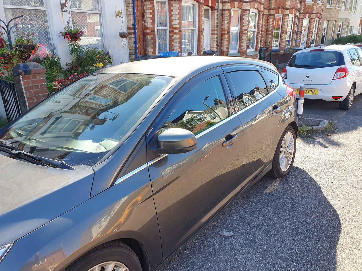 Customer photo review of Auto Clover Wind Deflectors Set for Ford Focus MK3 2011 – 2018 5 Door (4 pieces)