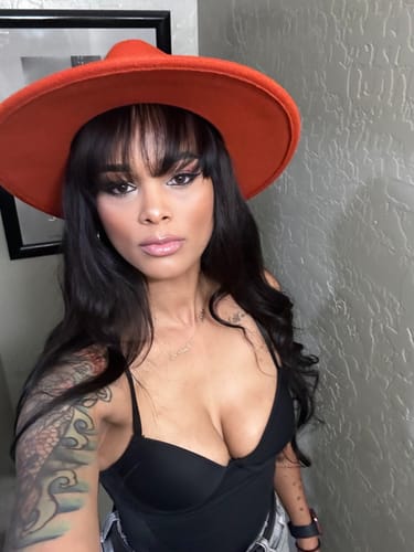 Customer photo review of Atlanta Wide Brim Fedora - Orange