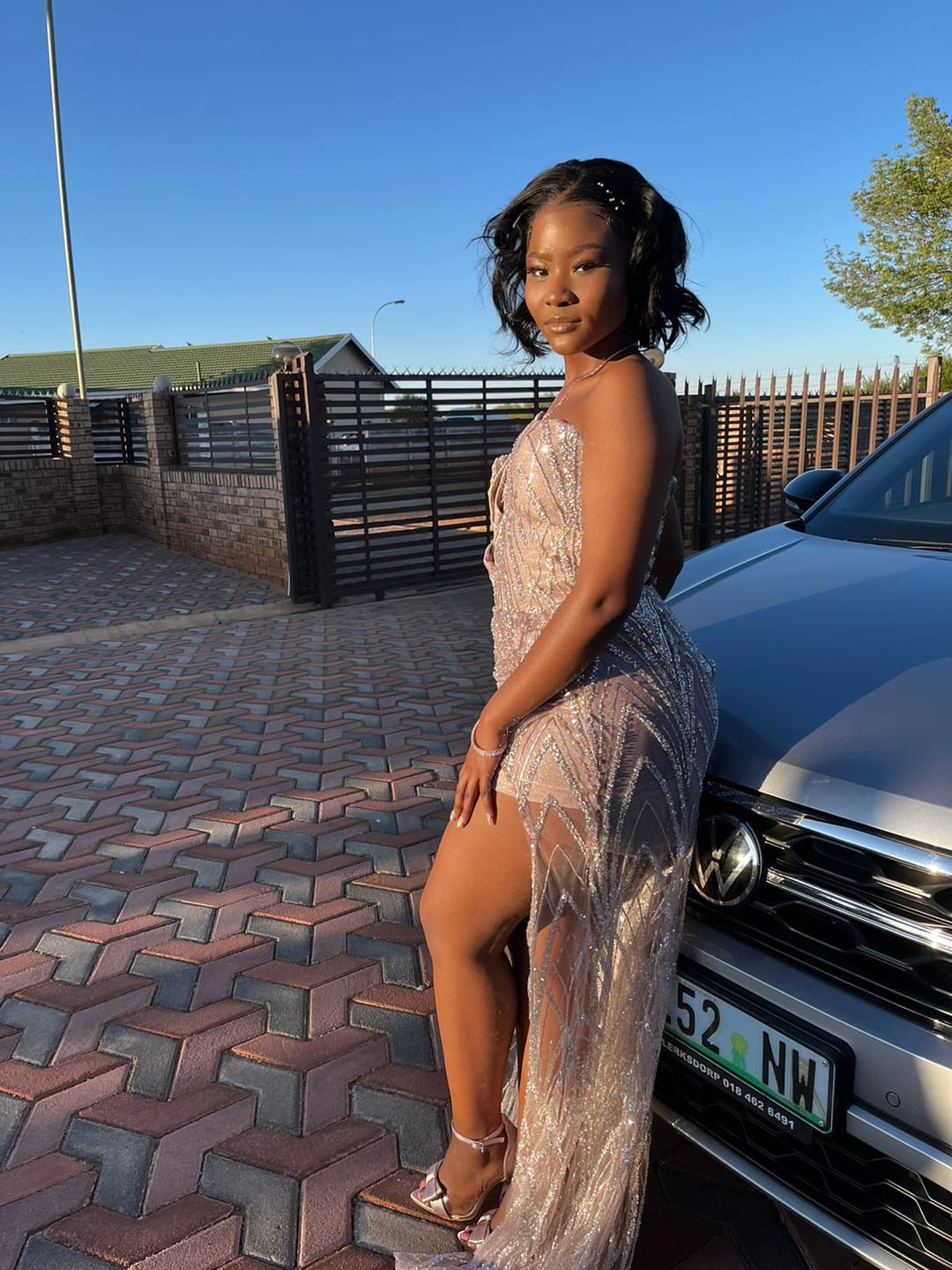 Customer photo review of KOURT - Brazilian 13x4 Lace Front Wig
