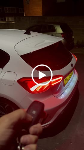 Customer video review of Ford Focus MK4 & 4.5 Automatic Boot Struts