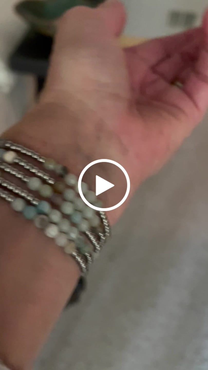 Customer video review of Amazonite Brilliance Stretch Apple Watch Strap