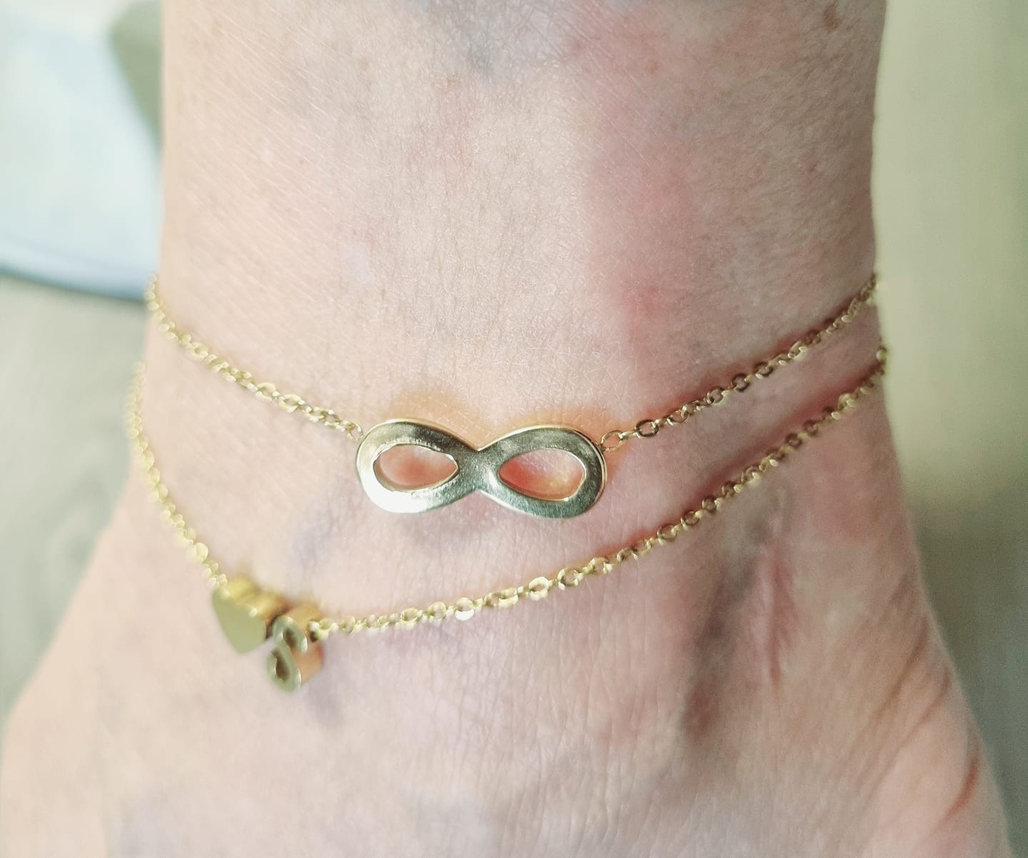 Customer photo review of Fußkettchen der Unendlichkeit